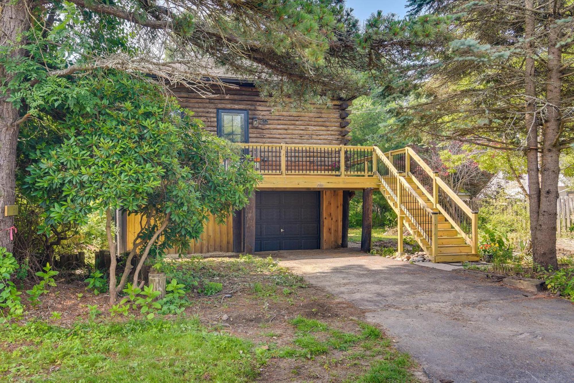Vila Fairhaven Harbor-Front Gem - Steps From The Water! Exteriér fotografie
